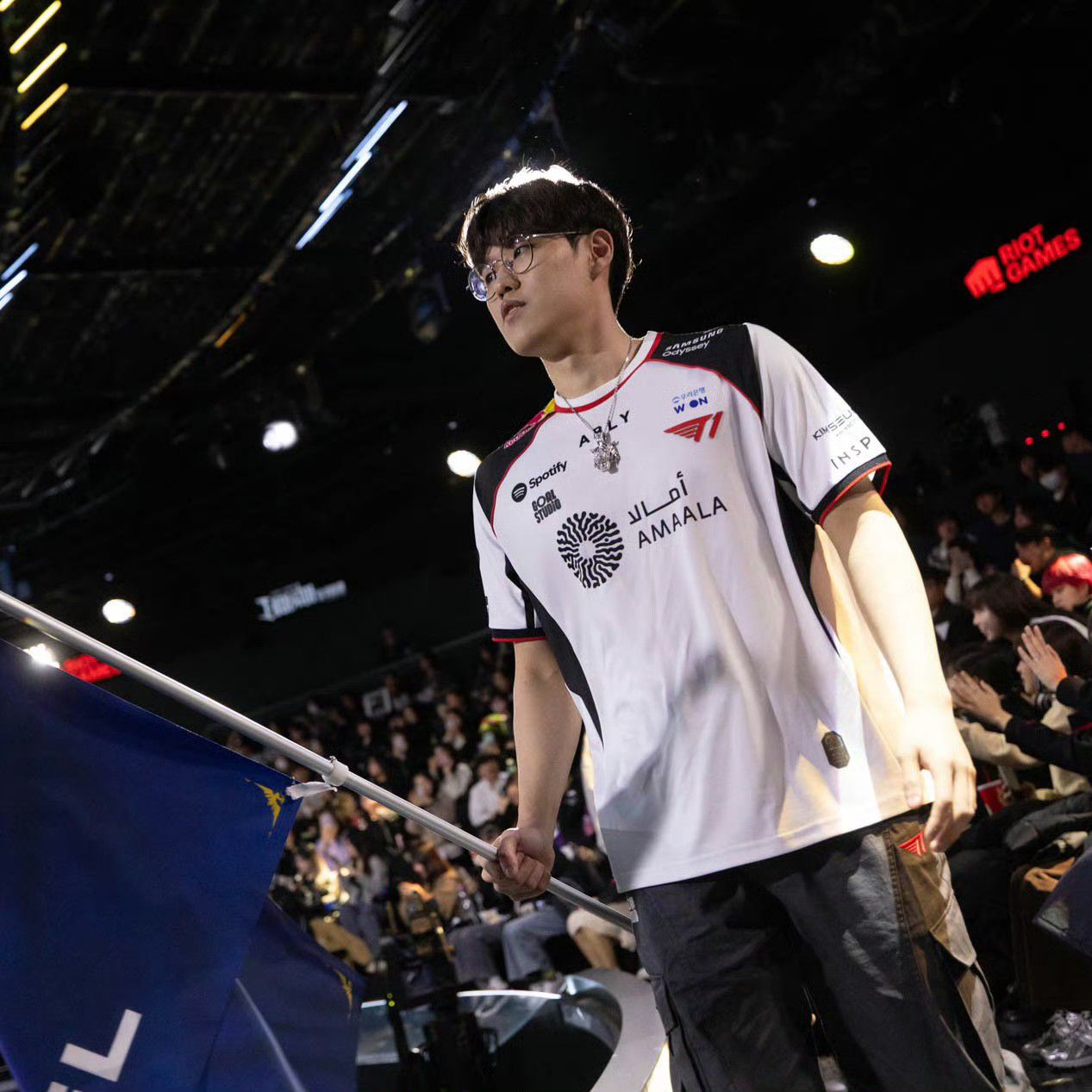 Behind-the-scenes cut of Oner