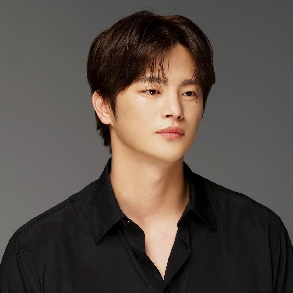 Recent activity shot of Seo Inguk
