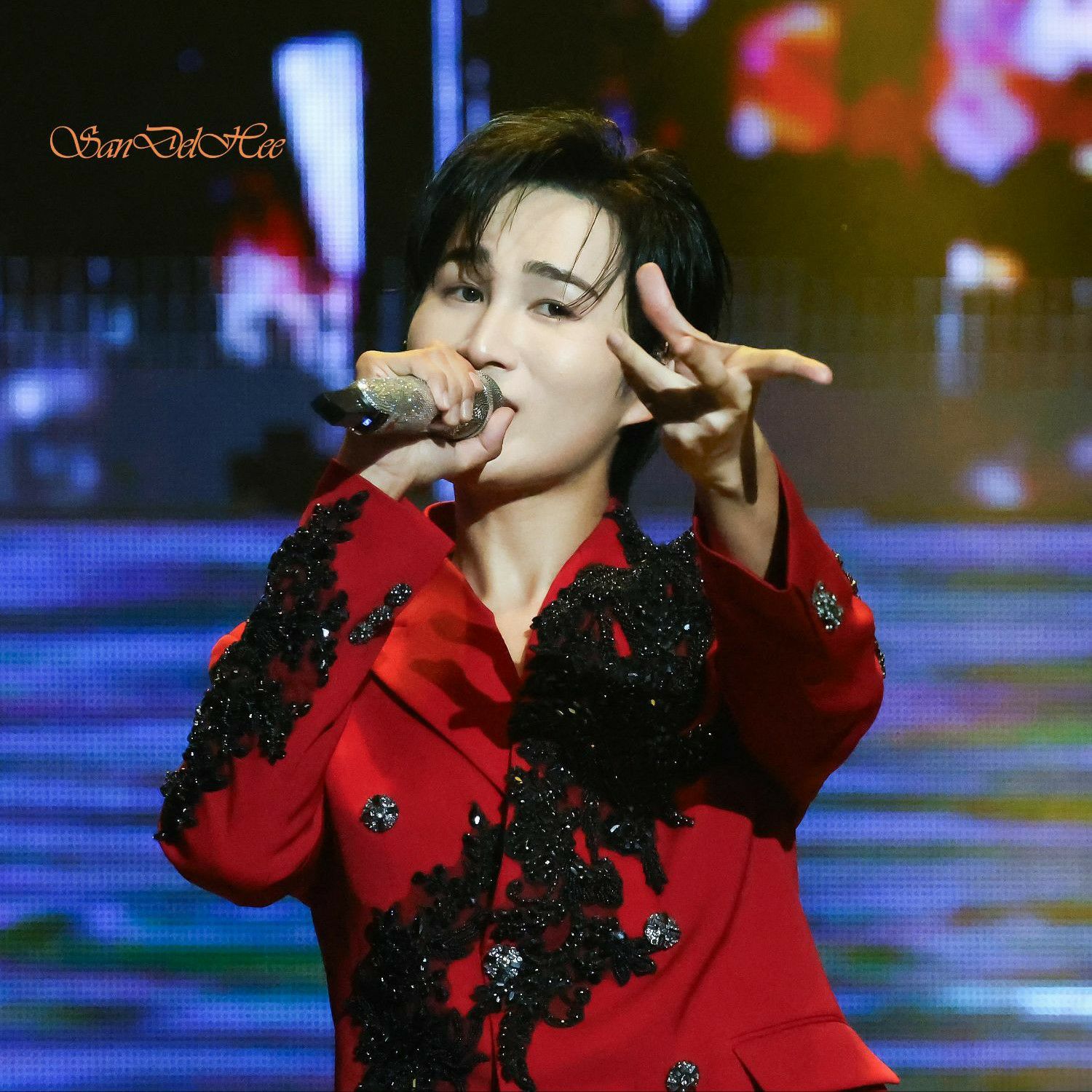 粉絲拍下的金熙栽瞬間