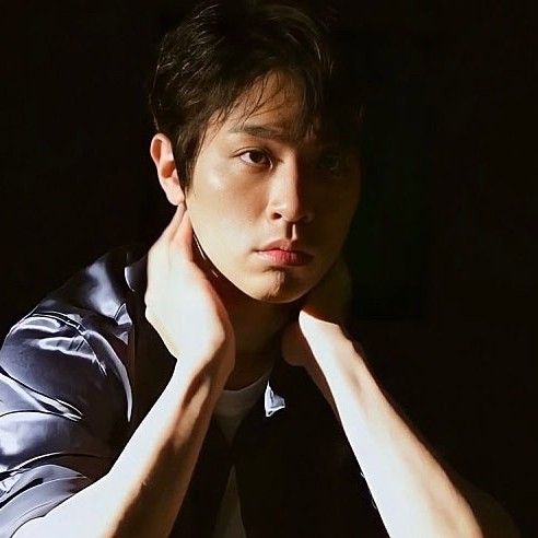 A moment captured by a fan of Park Jeongmin