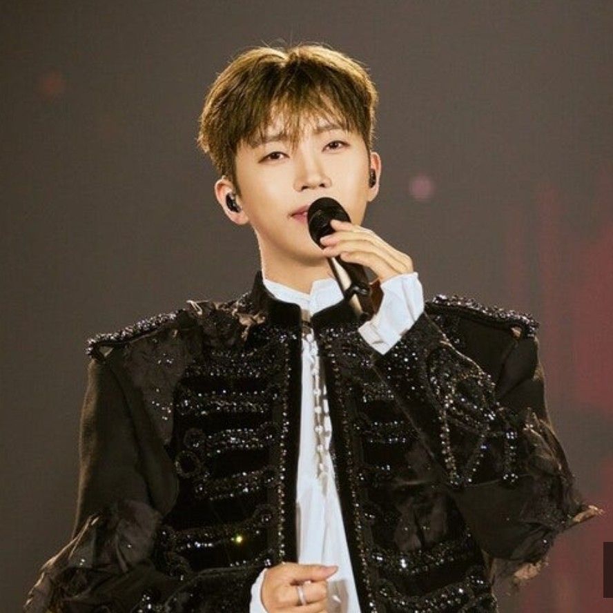 Recent activity shot of Lim Youngwoong