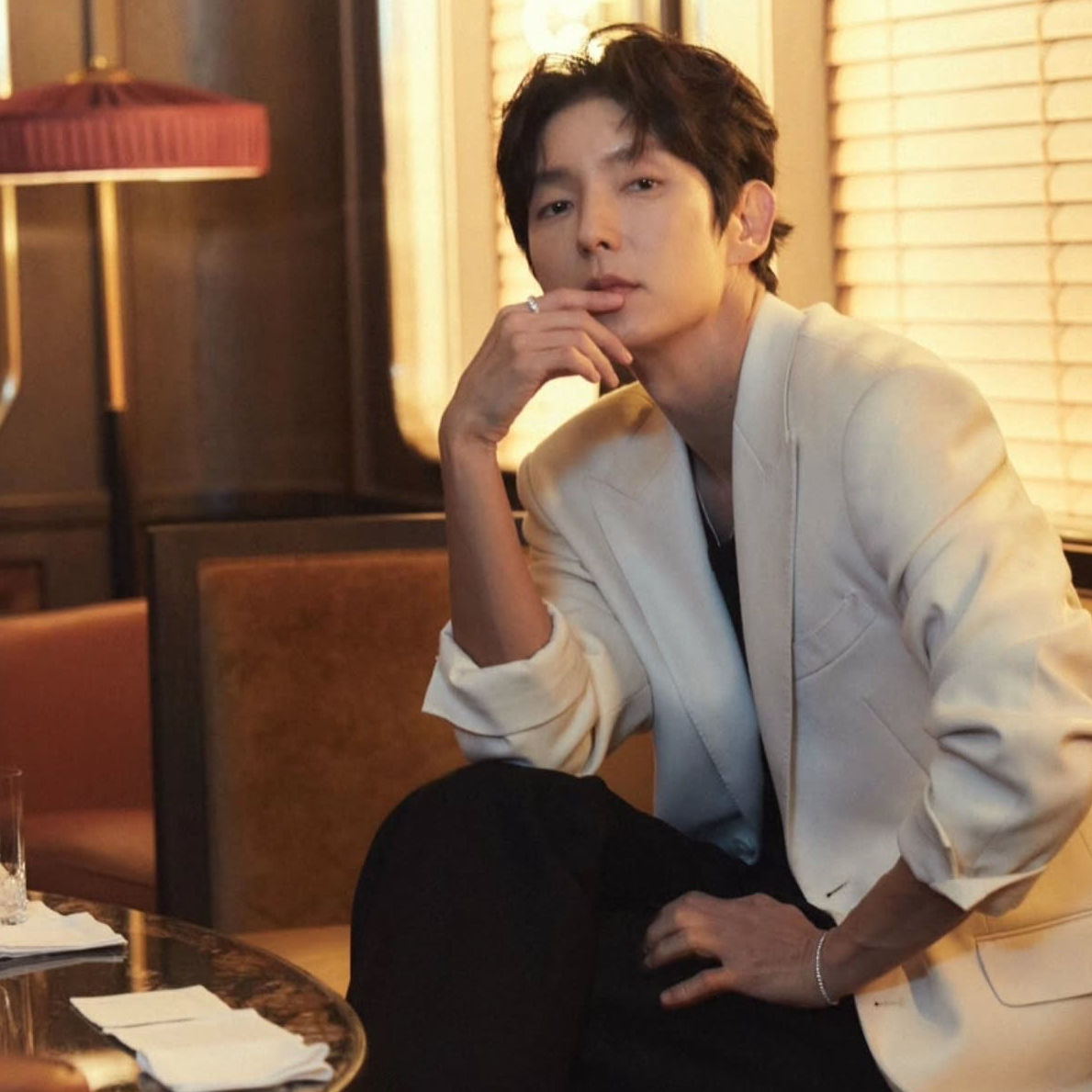 A moment captured by a fan of Lee Joongi