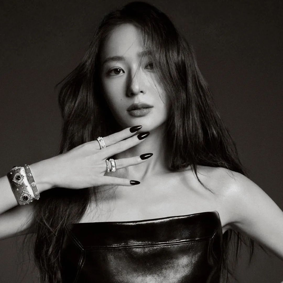 A moment captured by a fan of Krystal