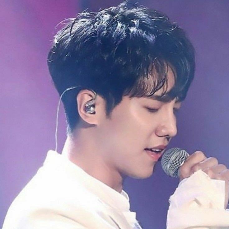 粉絲拍下的李昇基瞬間