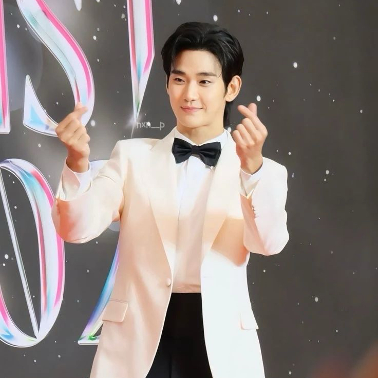 Latest photo of Kim Soohyun