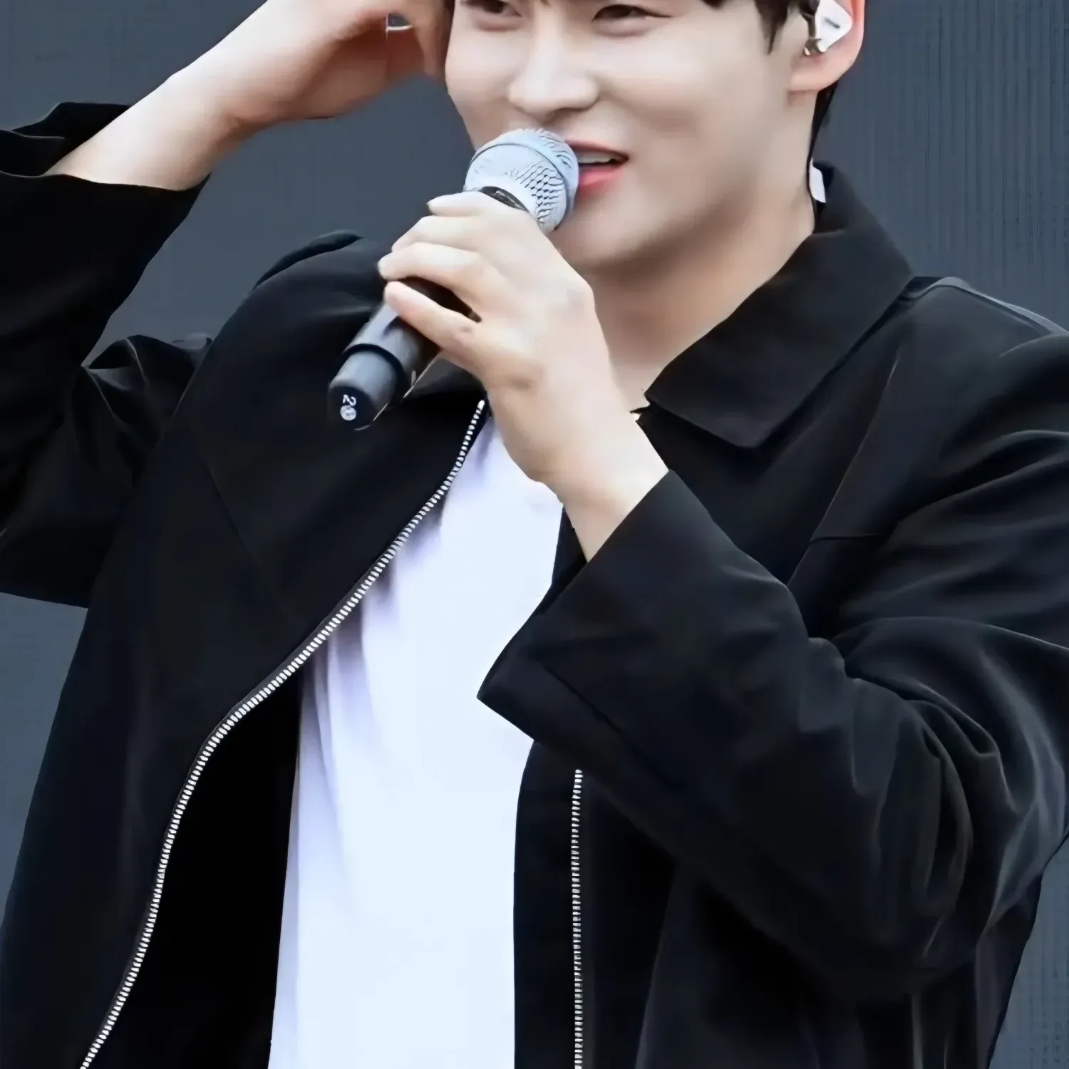 박서진의 비하인드 컷