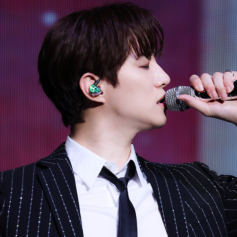 粉絲拍下的李俊昊瞬間