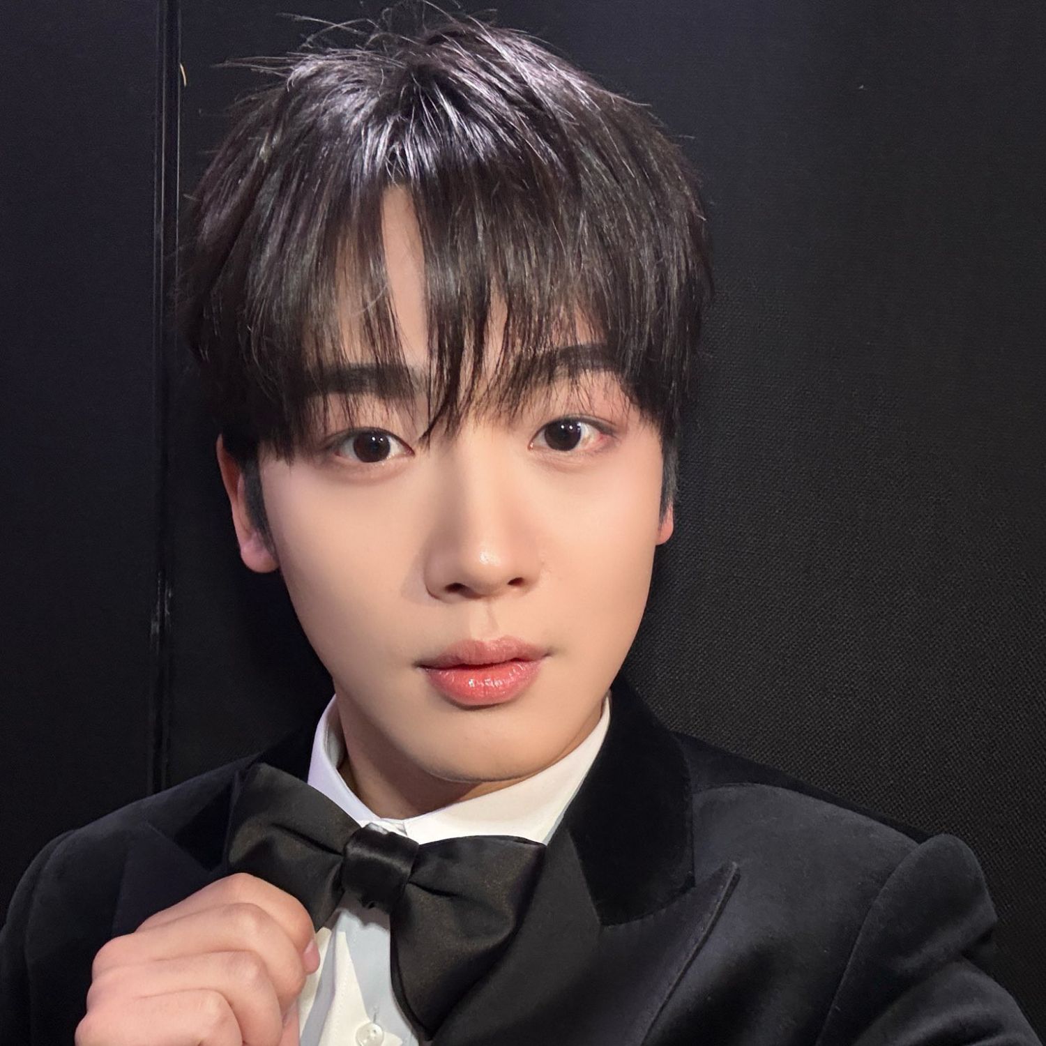 Behind-the-scenes cut of Kim Yohan