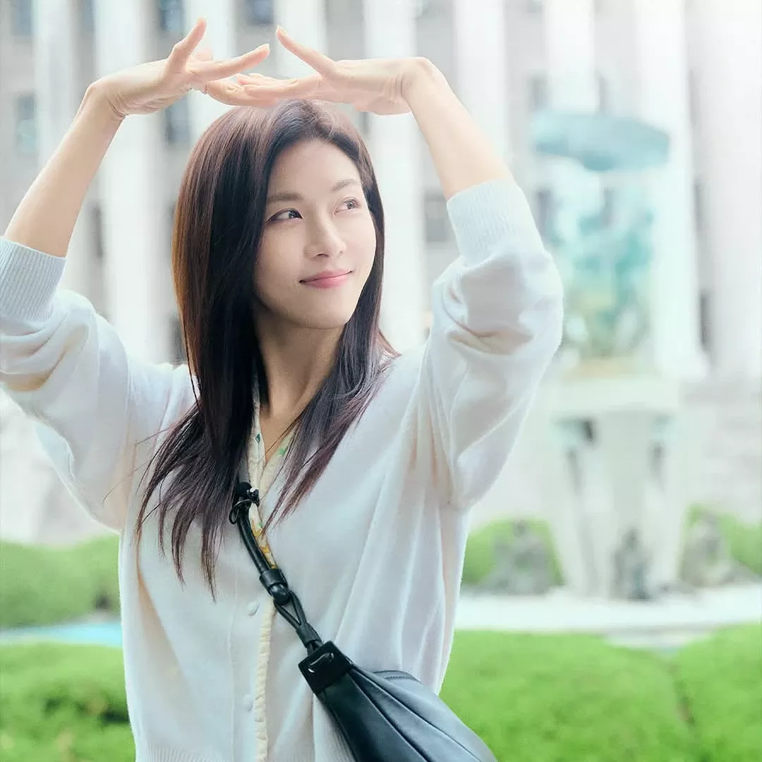A moment captured by a fan of Ha Jiwon