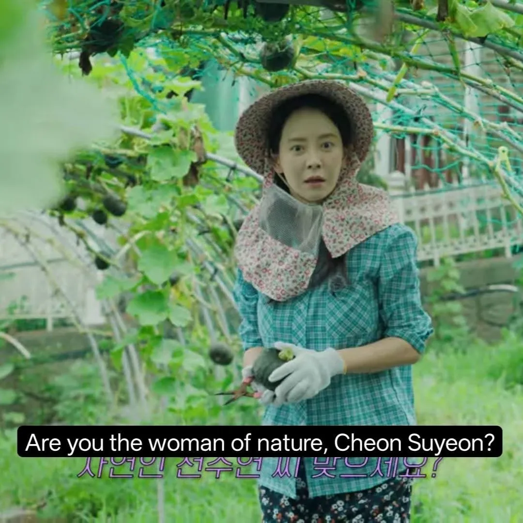 Cuplikan di balik layar dari Song Jihyo