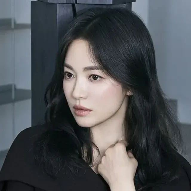 A moment captured by a fan of Song Hyekyo