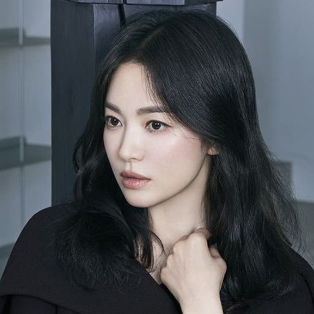 Behind-the-scenes cut of Song Hyekyo