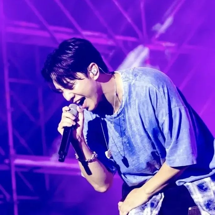 Cuplikan di balik layar dari Lee Seunggi