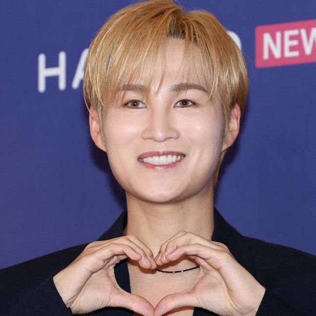 Momen yang diabadikan oleh penggemar Kim Heejae