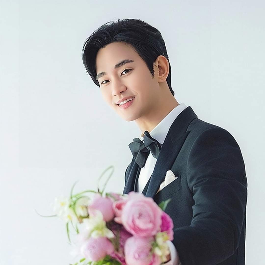 Foto terbaru dari Kim Soohyun
