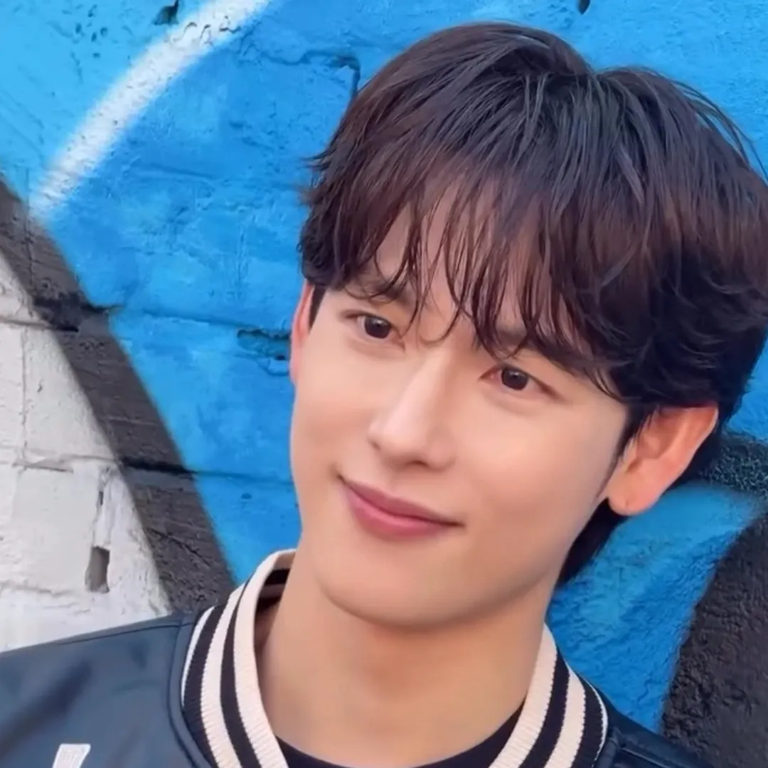 Behind-the-scenes cut of Yim Siwan