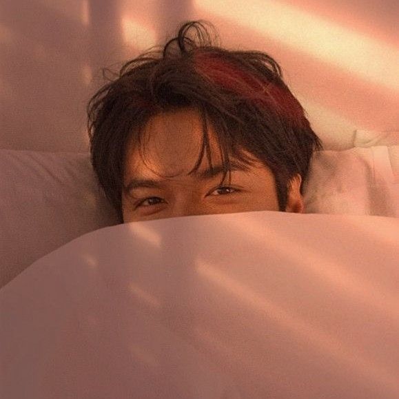 A moment captured by a fan of Lee Minho