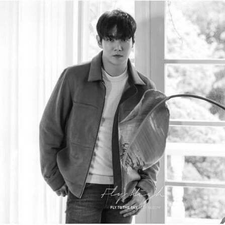 Foto terbaru dari Hwanhee