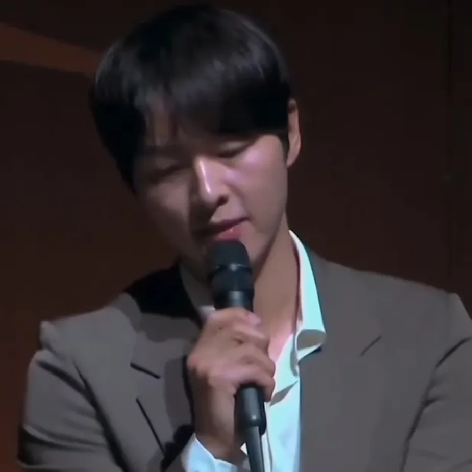 송중기 팬이 찍은 순간