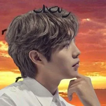 Recent activity shot of Son Taejin