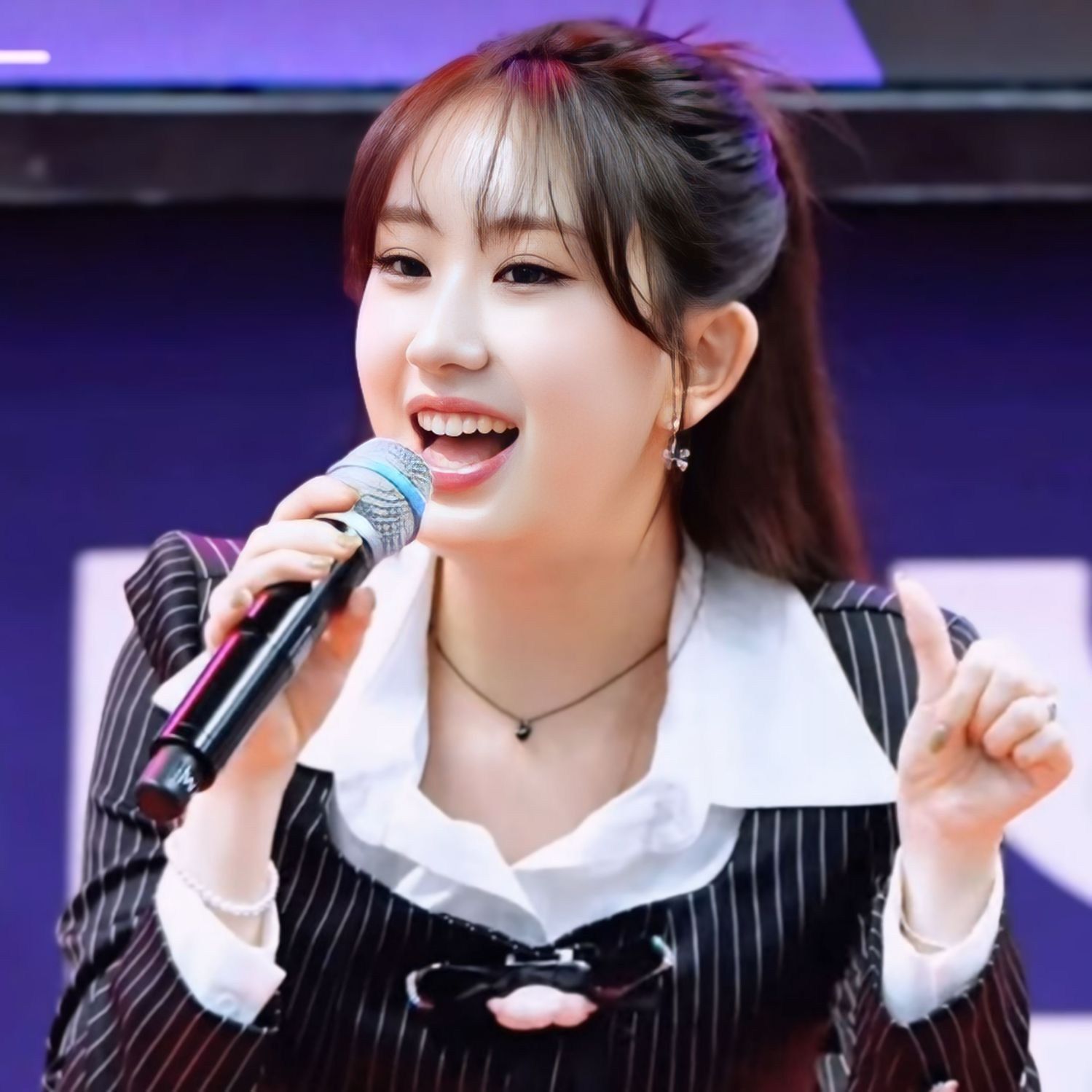 전유진의 비하인드 컷