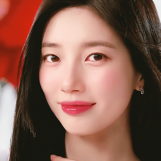 粉絲拍下的裴秀智瞬間