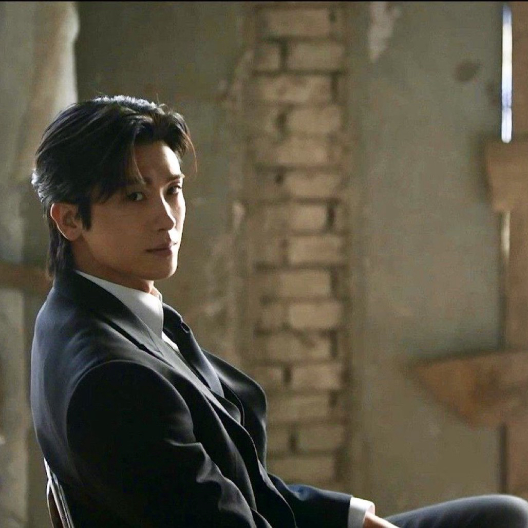 Recent activity shot of Park Hyungsik