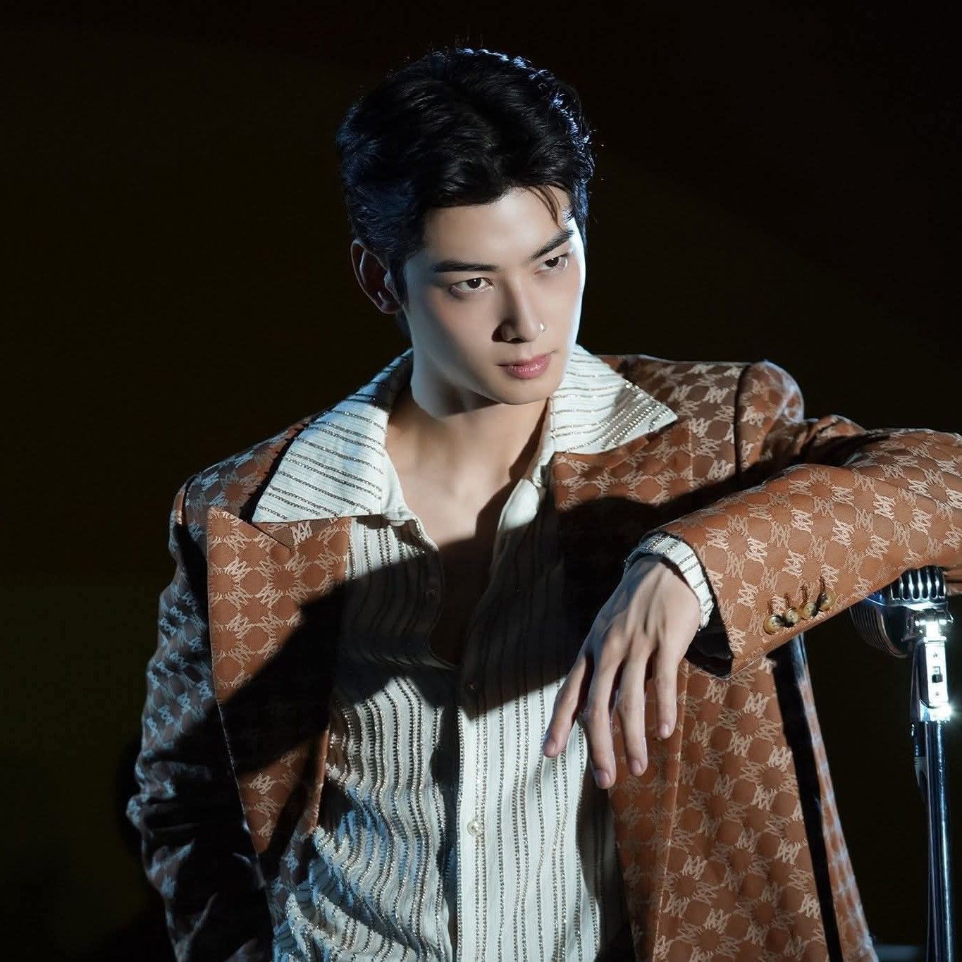 차은우의 비하인드 컷