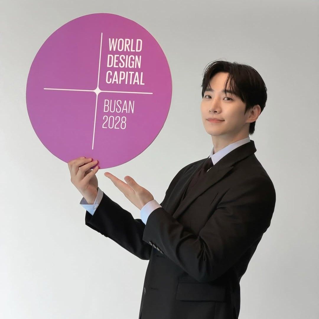 Cuplikan di balik layar dari Lee Junho