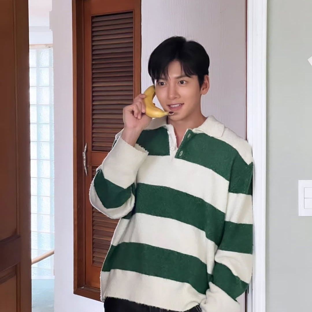 Behind-the-scenes cut of Ji Changwook