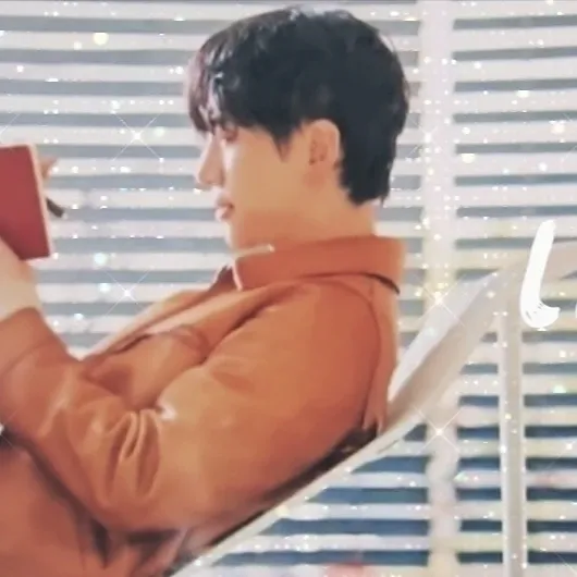 Cuplikan di balik layar dari Lee Junho