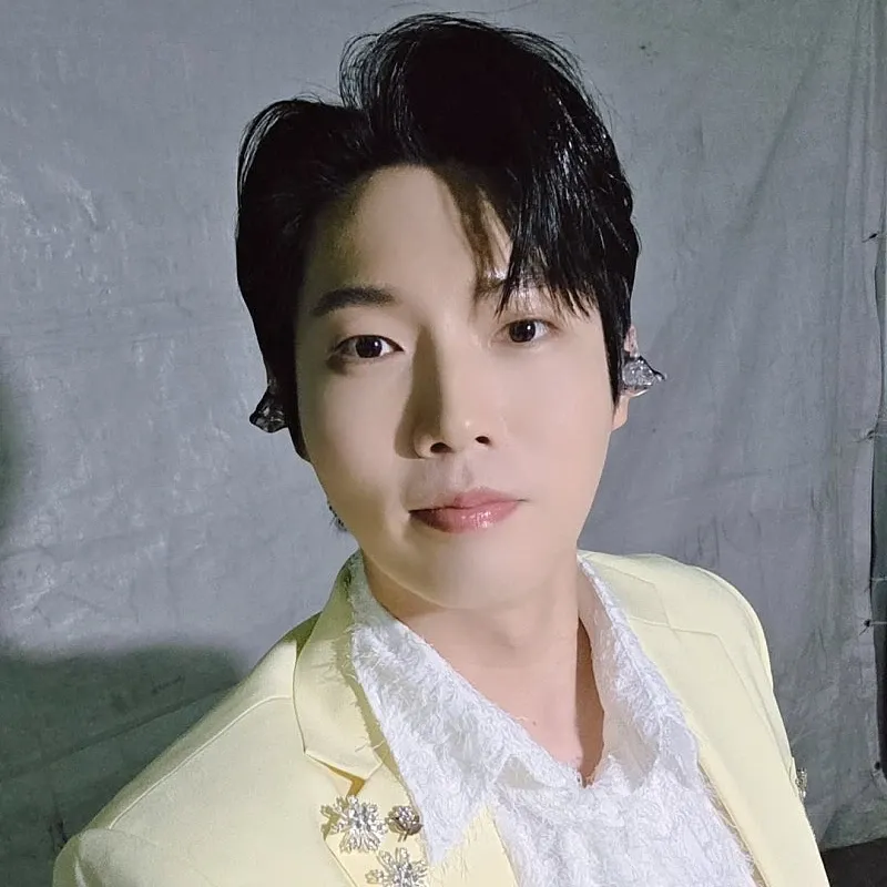 Behind-the-scenes cut of Son Taejin