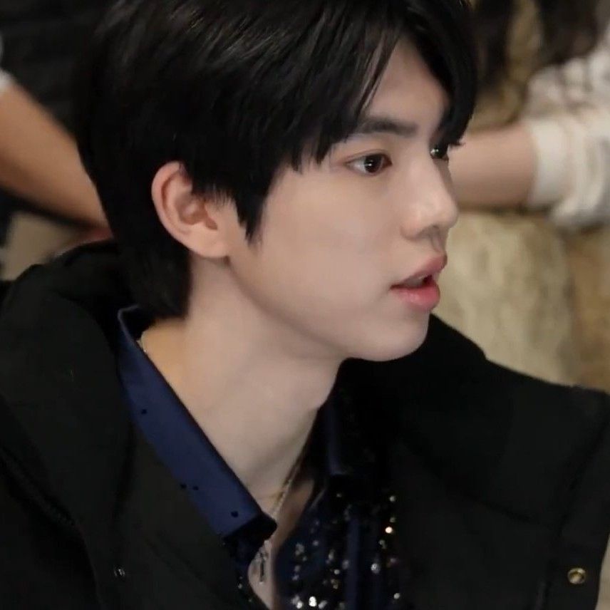 A moment captured by a fan of Cha Junhwan