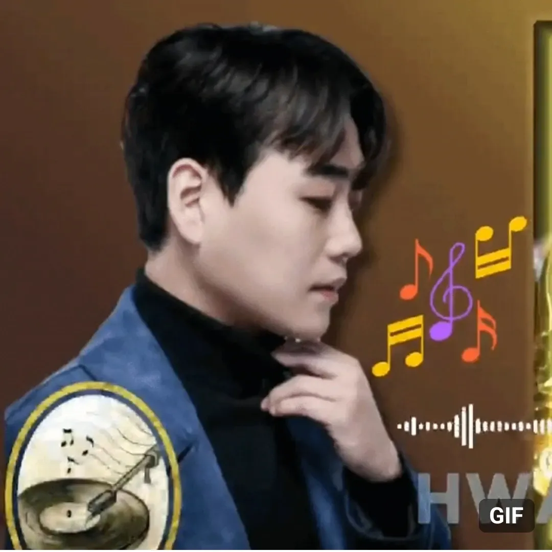 Behind-the-scenes cut of Hwang Youngwoong