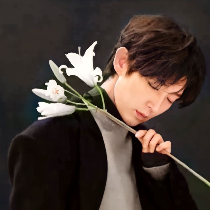 Foto terbaru dari Lee Joongi