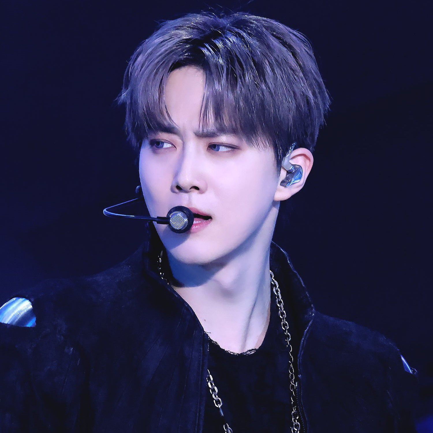 Recent activity shot of Suho