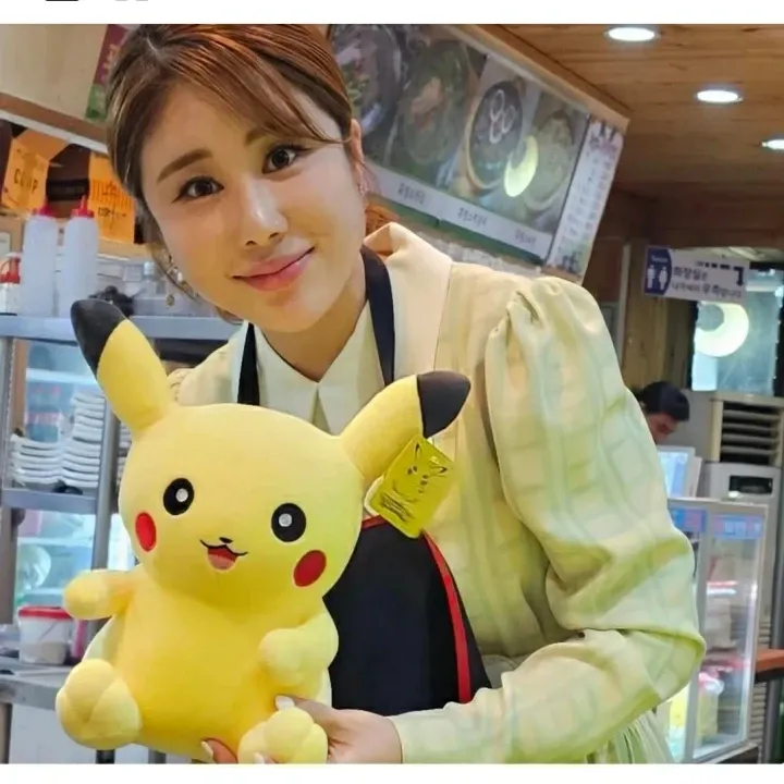 Cuplikan di balik layar dari Kim Soyou