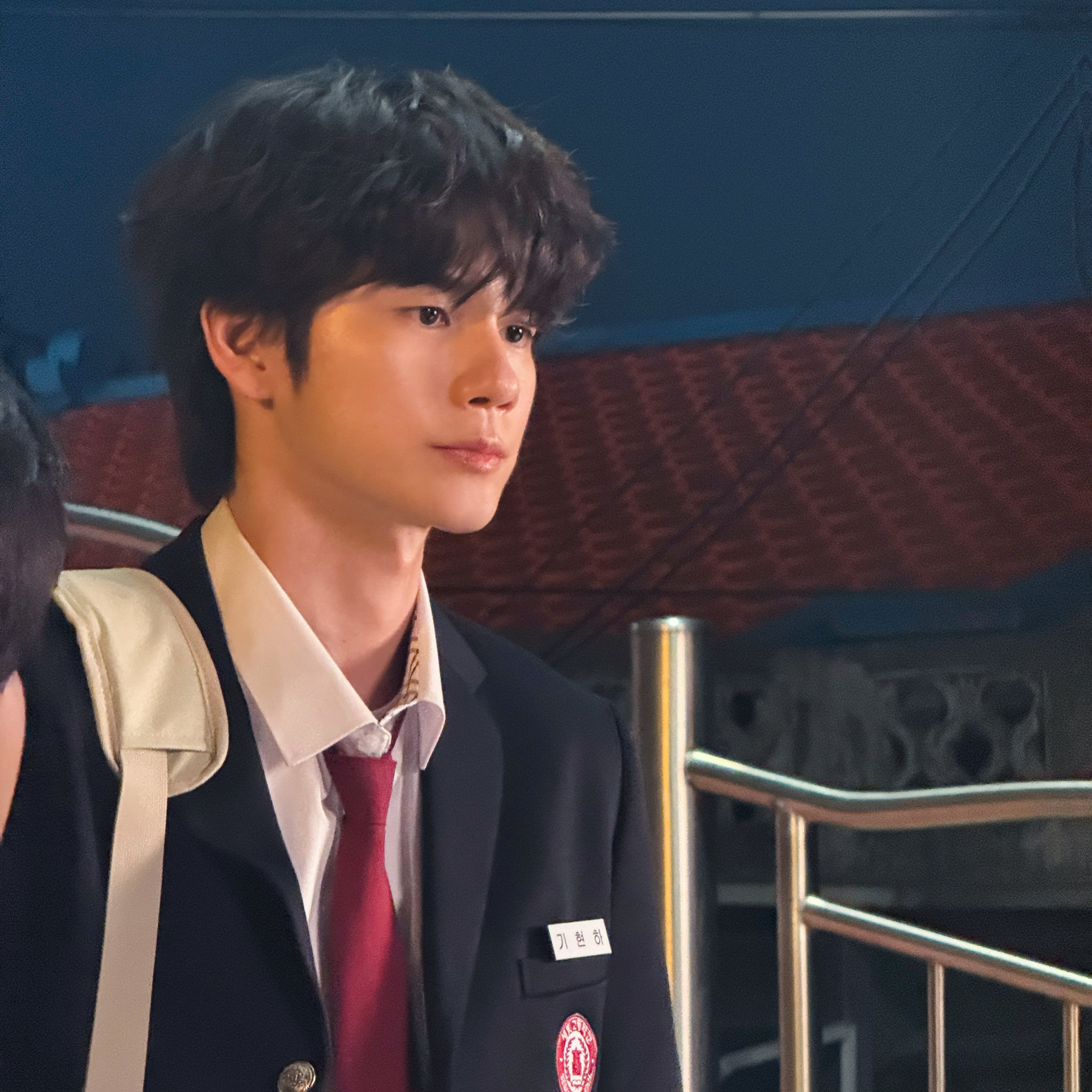 Momen yang diabadikan oleh penggemar Ong Seongwu