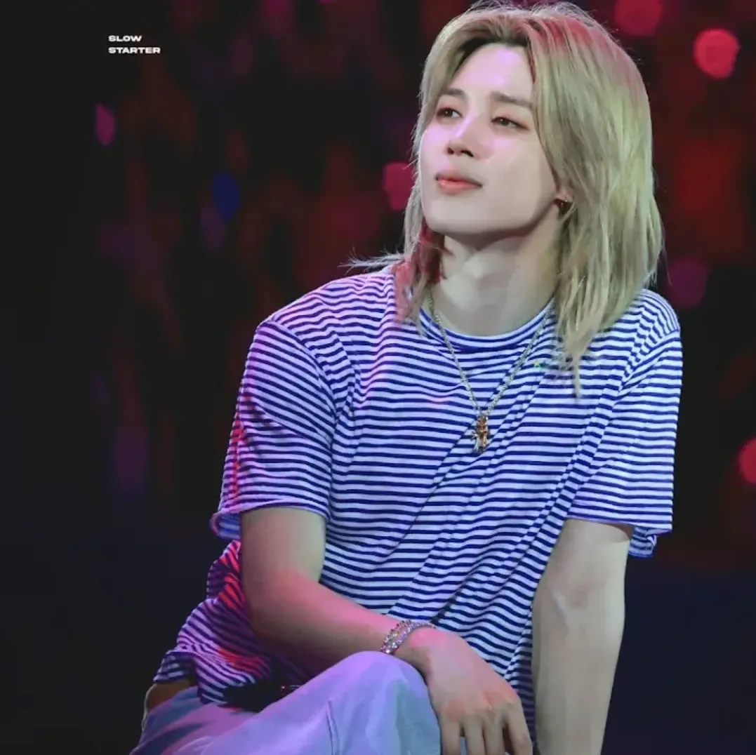 A moment captured by a fan of Ha Jimin