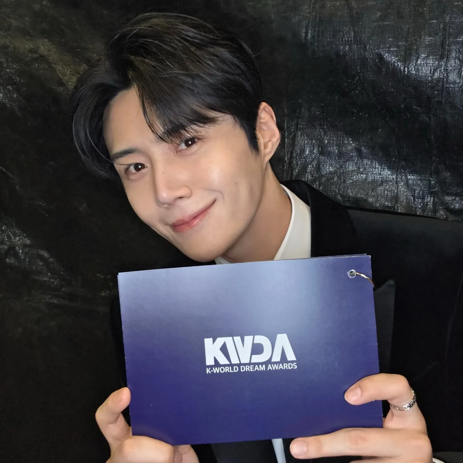 A moment captured by a fan of Kim Seonho