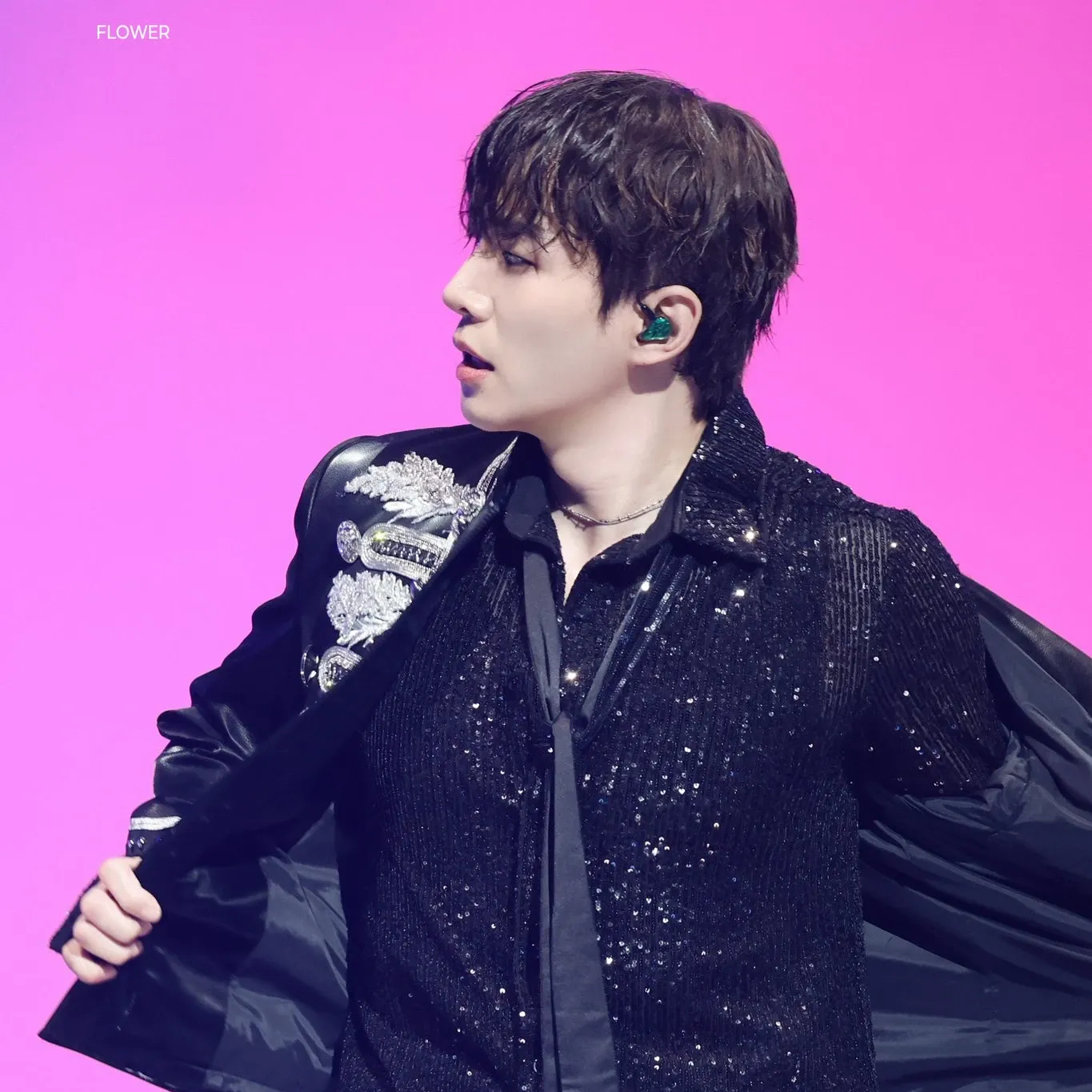 Cuplikan di balik layar dari Lee Junho