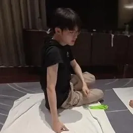 A moment captured by a fan of Faker