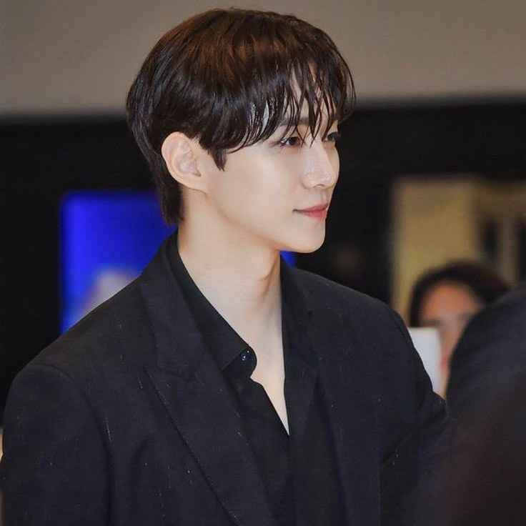 李俊昊的最新照片