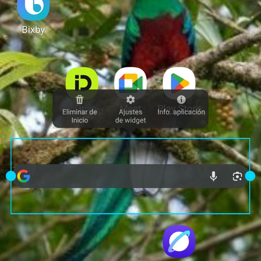 Behind-the-scenes cut of IU