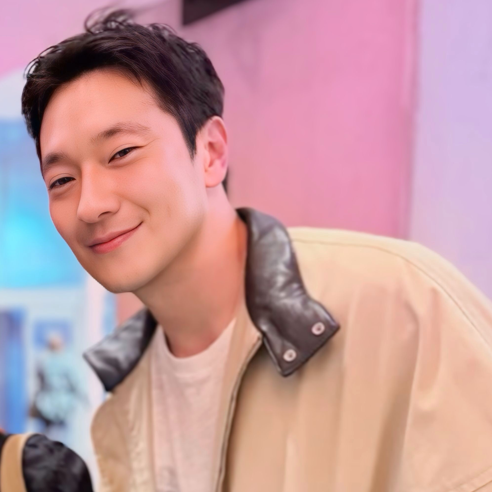 Latest photo of Son Seokkoo