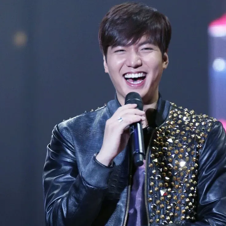 A moment captured by a fan of Lee Minho