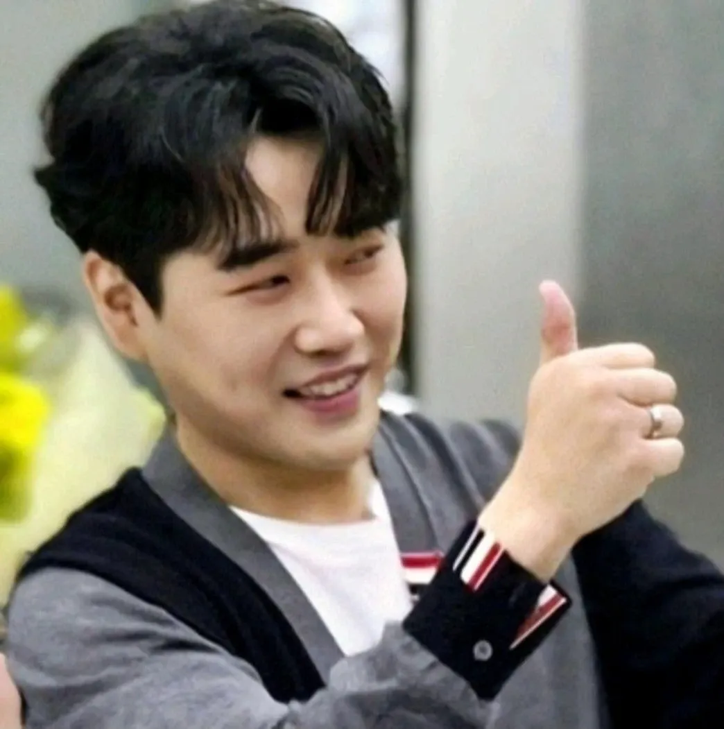 Recent activity shot of Hwang Youngwoong