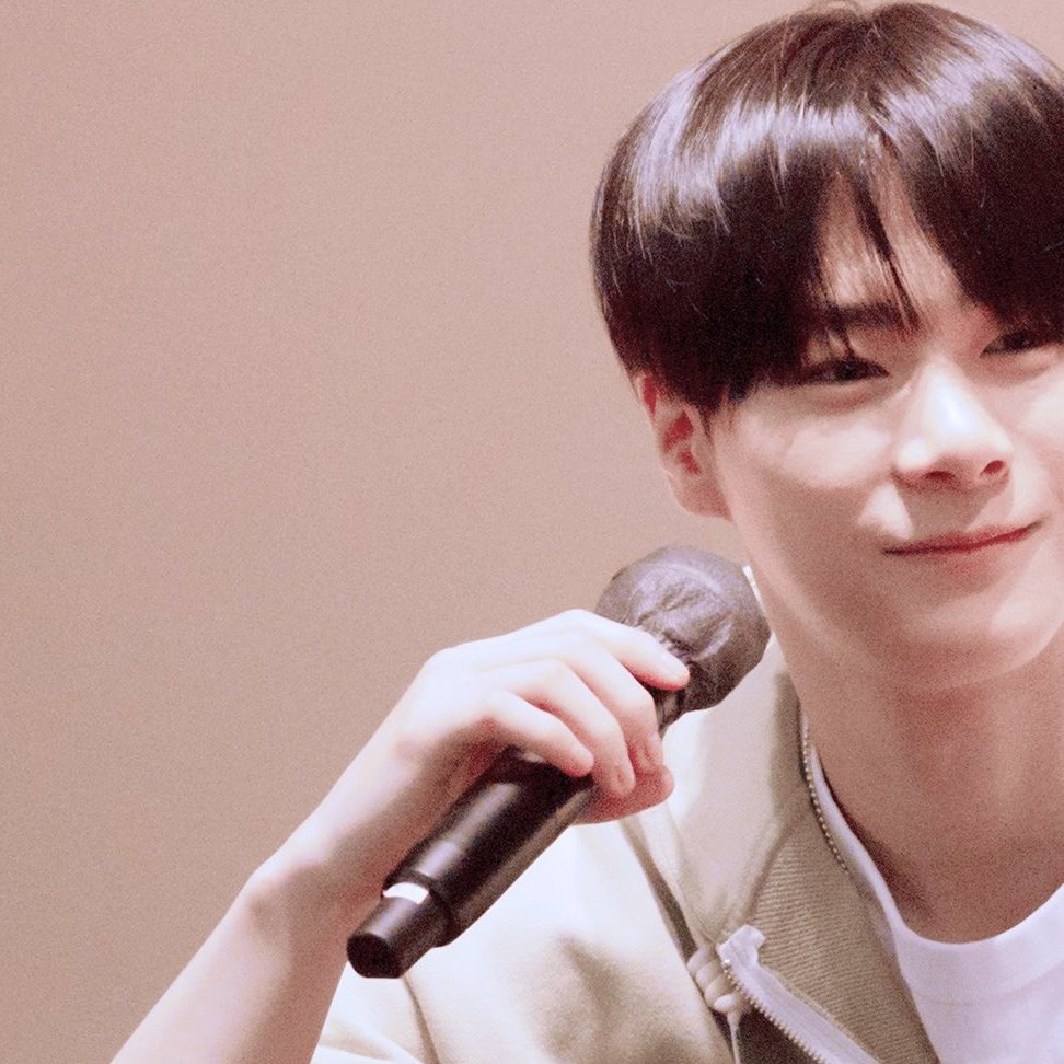 A moment captured by a fan of Yoon Sanha