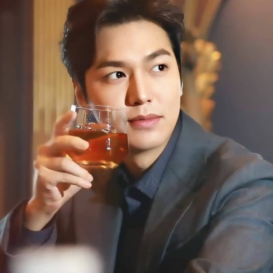 イ・ミンホのビハインドカット