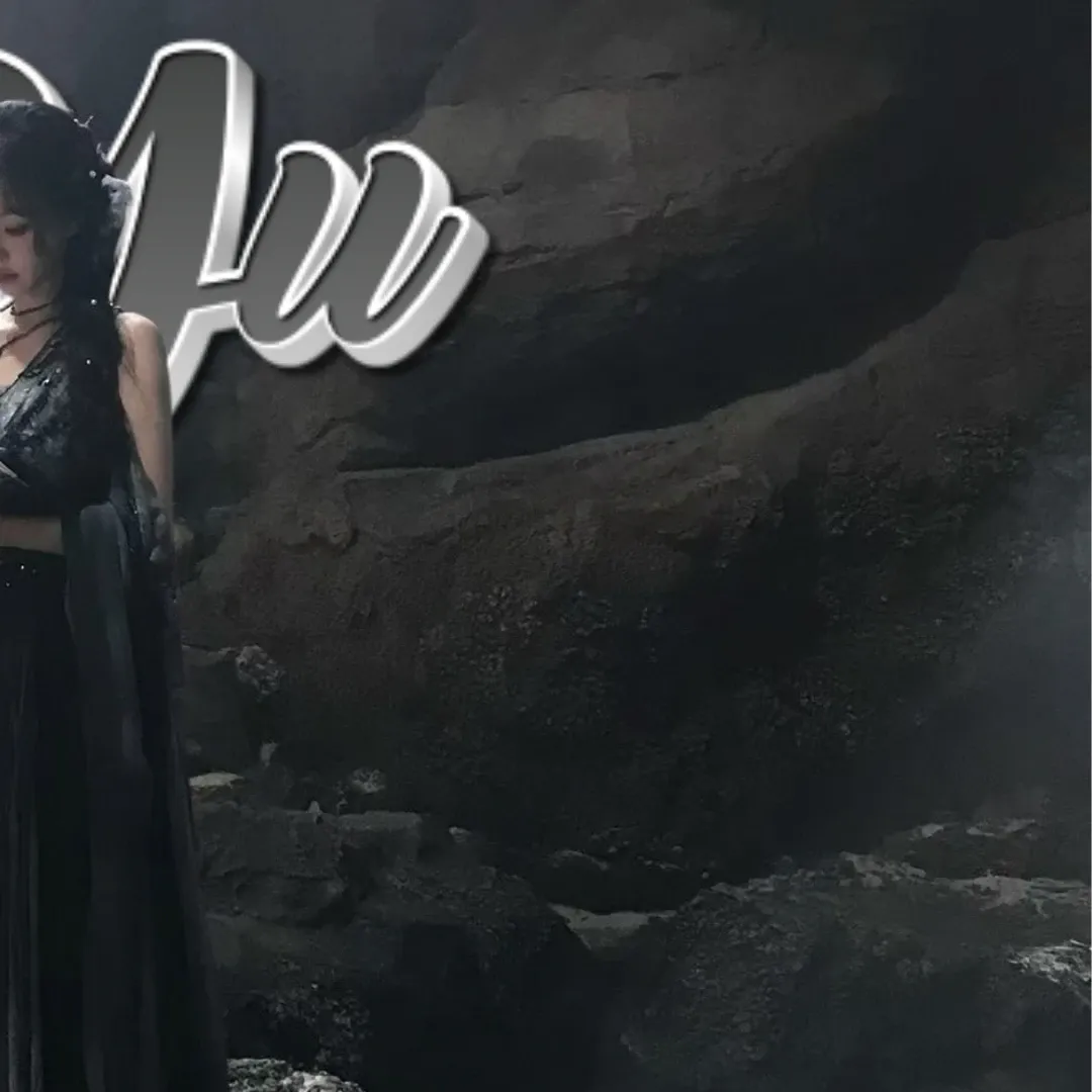 Behind-the-scenes cut of Esther Yu